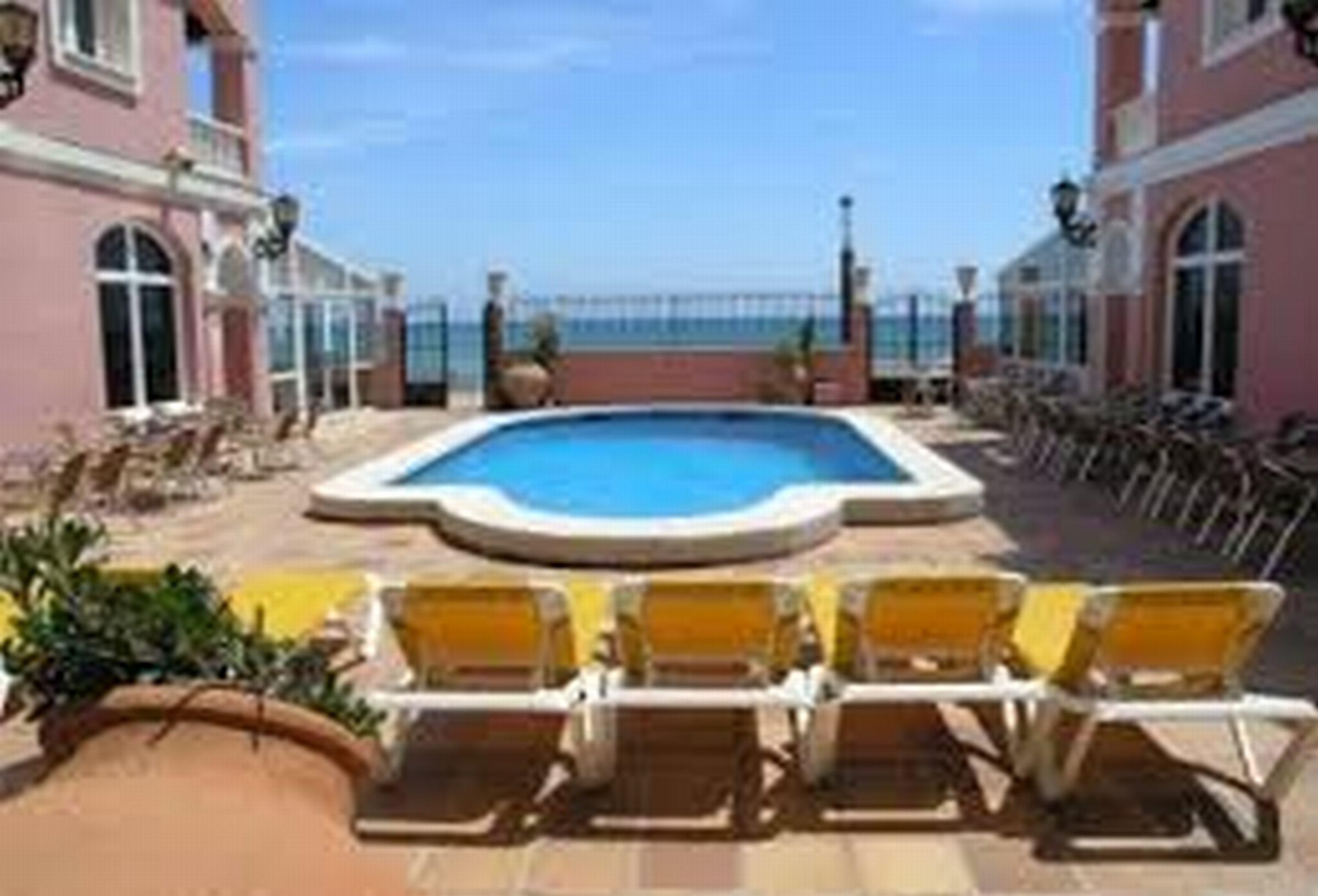 Lloyds Beach Club Torrevieja Exterior foto