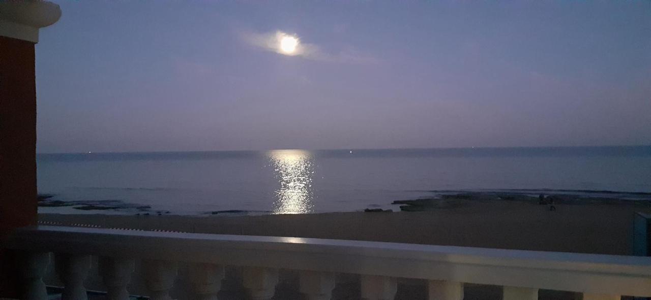 Lloyds Beach Club Torrevieja Exterior foto